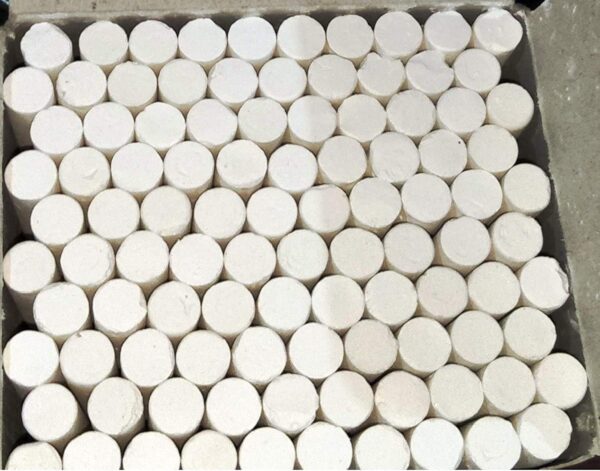 Siddhi White Dustfree Chalks for Black Boards, Green Boards, Cement Floors etc. -Pack of 100 - Image 5