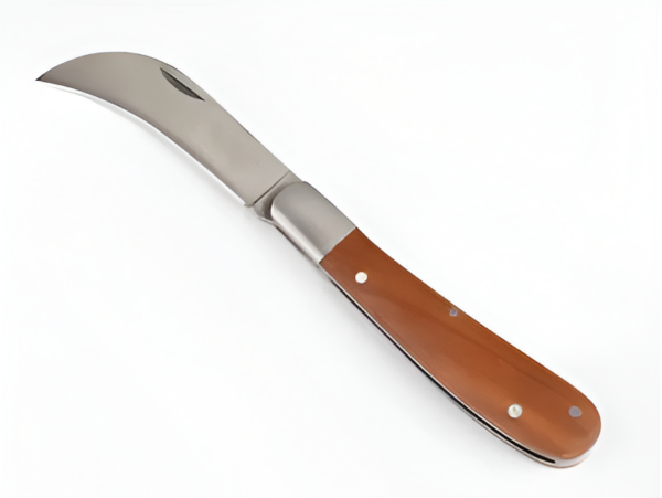 Foldable Grafting Knife of 172mm length with wooden handle