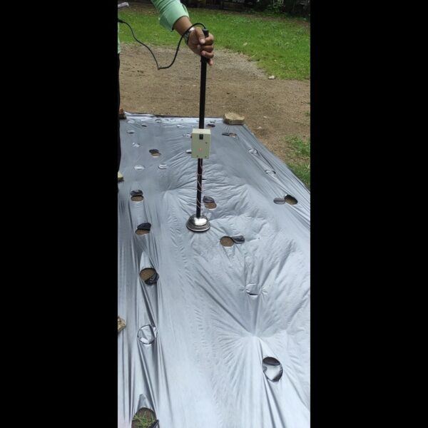 Mulching Paper Hole Making Machine - Operated with Battery Pump - Image 5